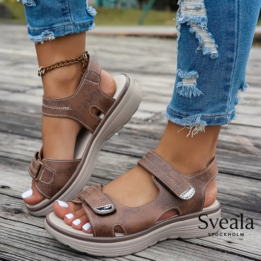 Alani™ | Kilklackssandaler med Stil & Stöd för Dina Fötter