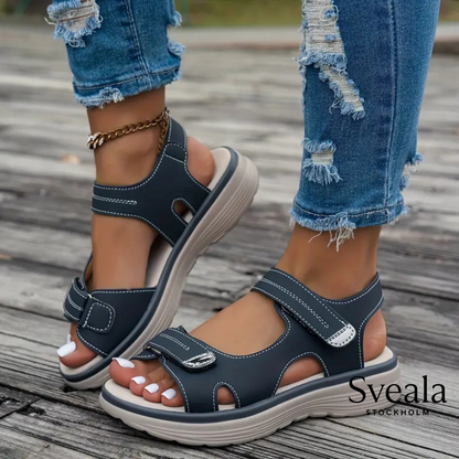 Alani™ | Kilklackssandaler med Stil & Stöd för Dina Fötter